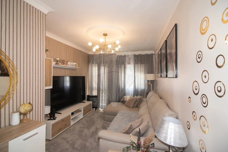 Apartamento T2 para Venda em Alverca do Ribatejo e Sobralinho