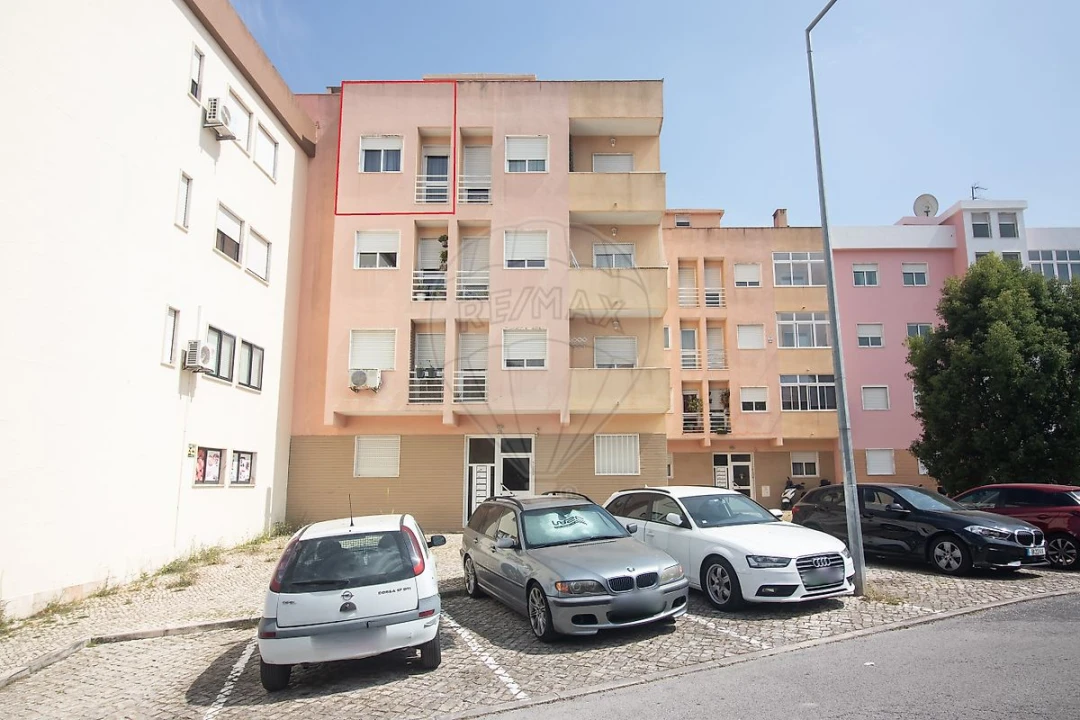 Apartamento T2 para Venda em Alverca do Ribatejo e Sobralinho Foto 8