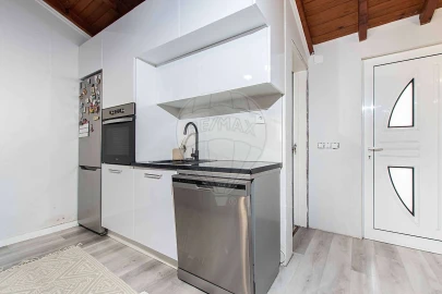 Moradia T2 para Venda em Olhalvo