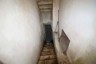 Prédio para Venda em Bucelas