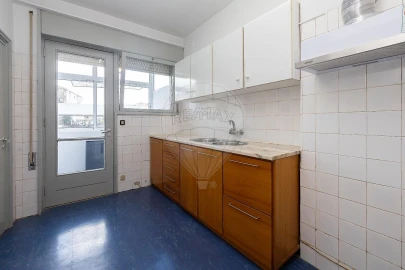 Apartamento T2 para Arrendamento em Paranhos
