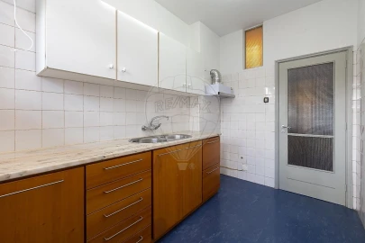 Apartamento T2 para Arrendamento em Paranhos