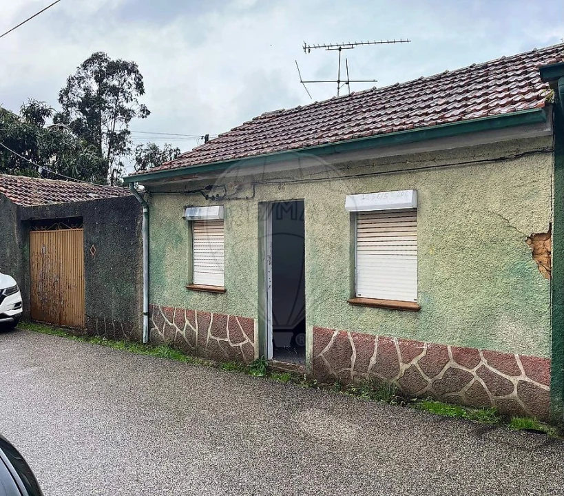 Moradia T2 para Venda em Recardães e Espinhel Foto 1