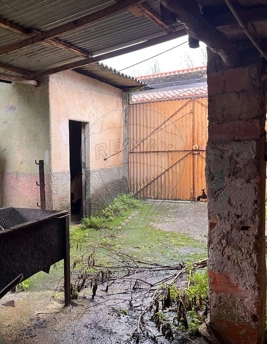 Moradia T2 para Venda em Recardães e Espinhel Foto 3