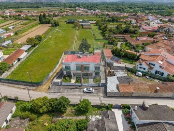 Moradia T3 para Venda em Esgueira