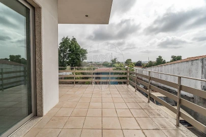 Moradia T3 para Venda em Esgueira