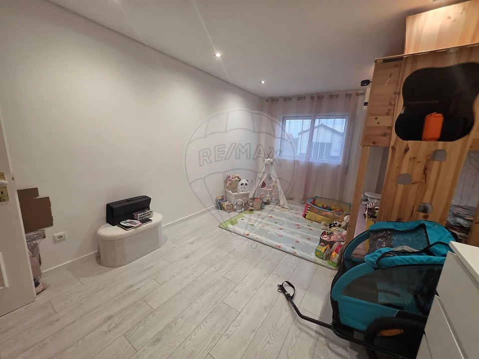 Apartamento T2 para Venda em Oiã Foto 2