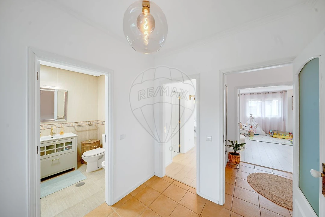 Apartamento T2 para Venda em Oiã Foto 13