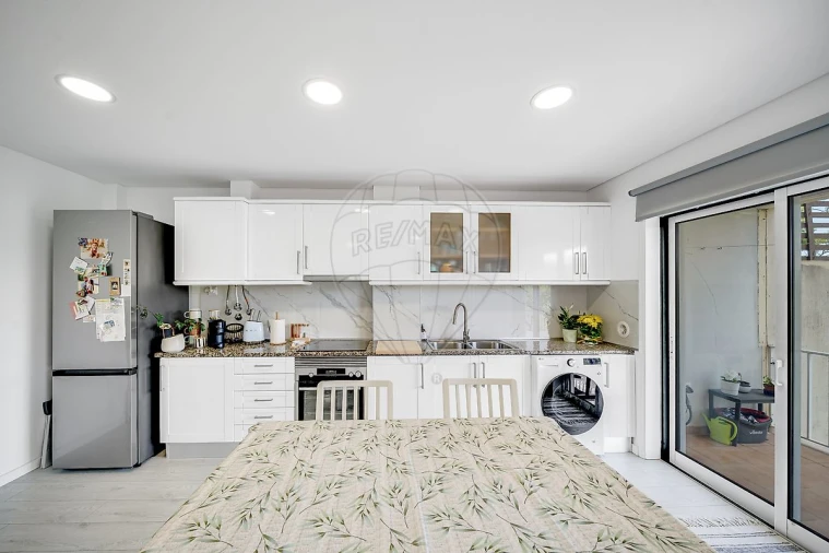 Apartamento T2 para Venda em Oiã Foto 5