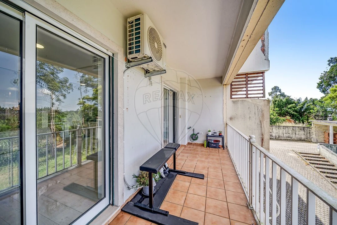 Apartamento T2 para Venda em Oiã Foto 7
