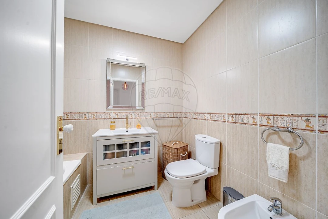 Apartamento T2 para Venda em Oiã Foto 14