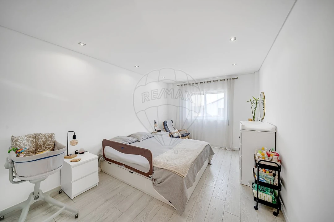Apartamento T2 para Venda em Oiã Foto 12