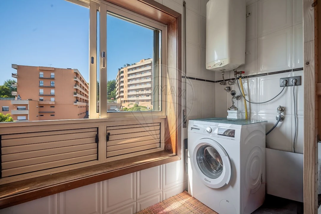 Apartamento T1 para Venda em Valongo Foto 6