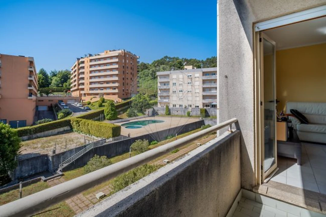 Apartamento T1 para Venda em Valongo Foto 21