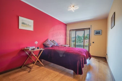 Apartamento T1 para Venda em Valongo