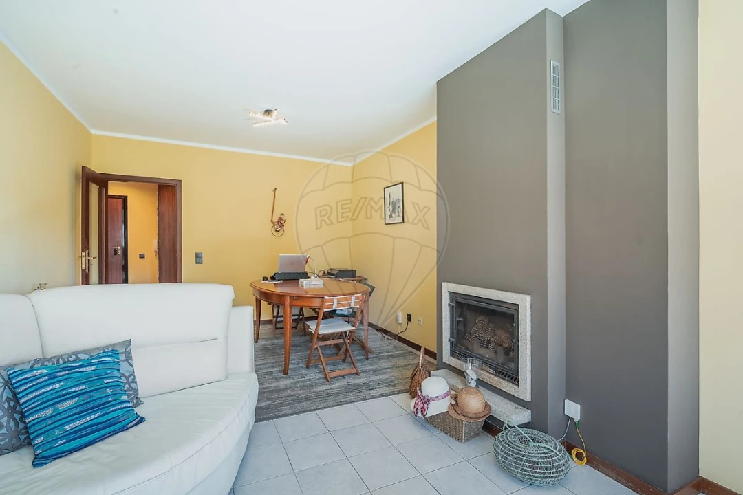 Apartamento T1 para Venda em Valongo Foto 18
