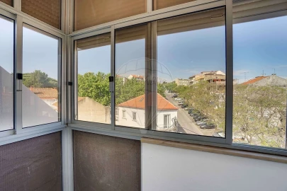 Apartamento T2 para Venda em Santa Iria de Azoia, São João da Talha e Bobadela