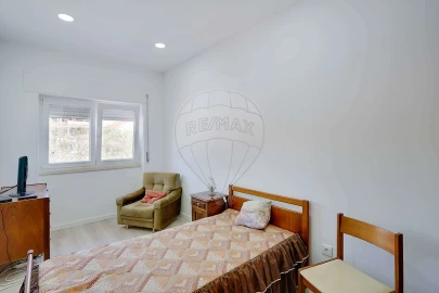 Apartamento T2 para Venda em Santa Iria de Azoia, São João da Talha e Bobadela