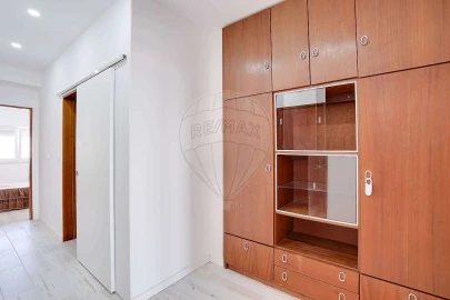 Apartamento T2 para Venda em Santa Iria de Azoia, São João da Talha e Bobadela