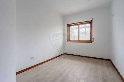 Apartamento T2 para Arrendamento em Paranhos