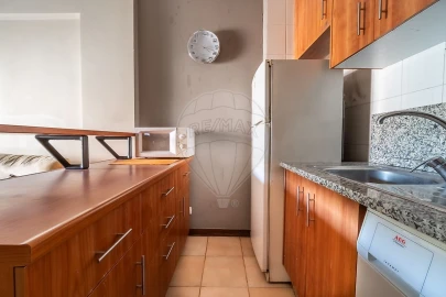 Apartamento T1 para Venda em Valongo