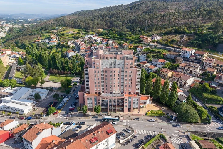 Apartamento T1 para Venda em Valongo Foto 26