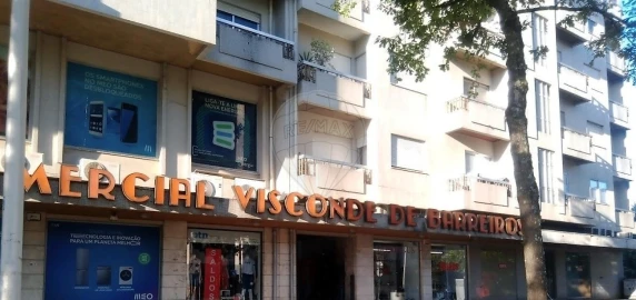 Loja para Venda em Cidade da Maia