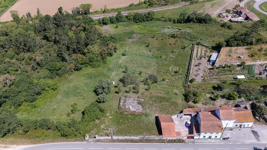 Terreno para Venda em Abrunheira, Verride e Vila Nova da Barca Foto 3