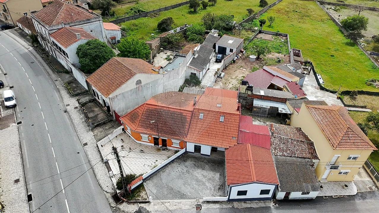 Moradia T1 para Venda em Lavos Foto 7