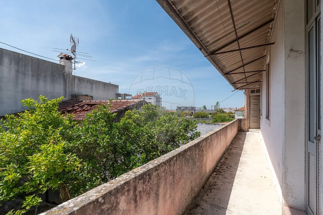 Prédio para Venda em Condeixa-A-Velha e Condeixa-A-Nova Foto 22