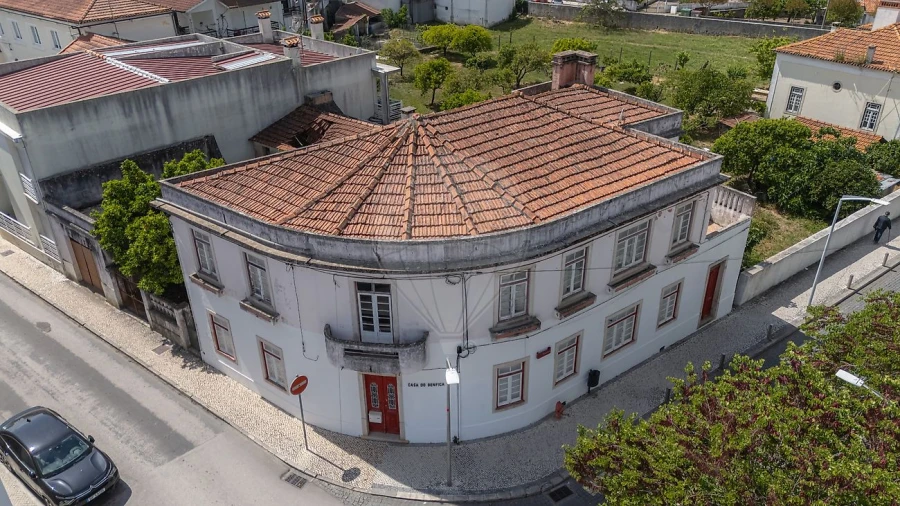 Prédio para Venda em Condeixa-A-Velha e Condeixa-A-Nova Foto 2