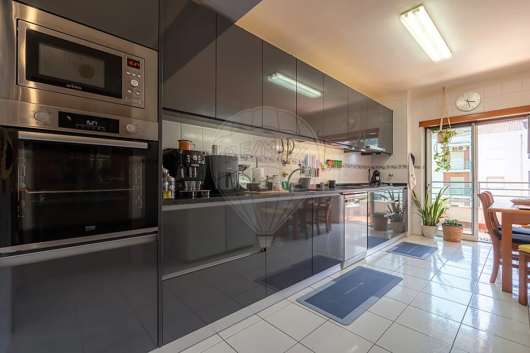 Apartamento T3 para Venda em Lousã e Vilarinho Foto 21