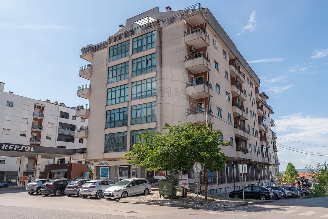 Apartamento T3 para Venda em Lousã e Vilarinho Foto 23