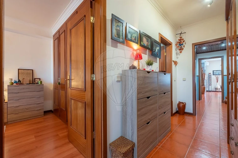 Apartamento T3 para Venda em Lousã e Vilarinho Foto 2