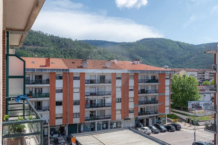 Apartamento T3 para Venda em Lousã e Vilarinho Foto 20