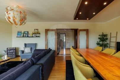 Apartamento T3 para Venda em Gondomar (São Cosme), Valbom e Jovim