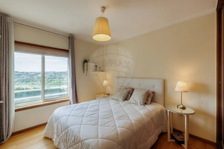 Apartamento T3 para Venda em Gondomar (São Cosme), Valbom e Jovim Foto 3