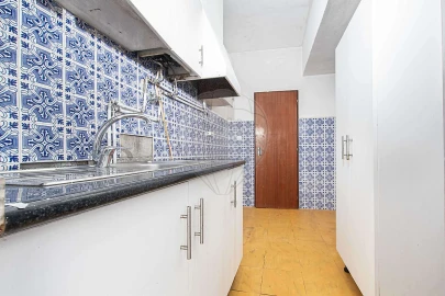 Apartamento T2 para Venda em Massamá e Monte Abraão