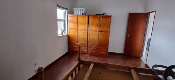 Apartamento T2 para Venda em Massamá e Monte Abraão