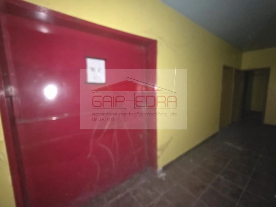 Moradia T5 para Venda em Bornes de Aguiar Foto 11