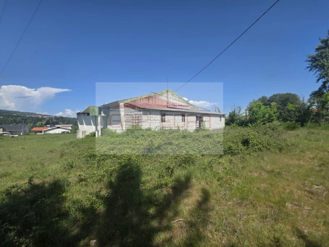 Moradia T5 para Venda em Bornes de Aguiar Foto 25