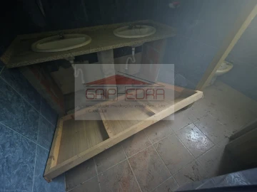 Prédio para Venda em Bornes de Aguiar