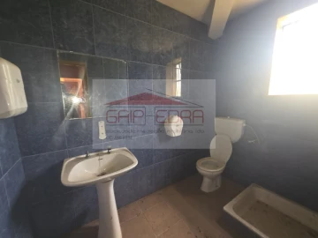 Prédio para Venda em Bornes de Aguiar