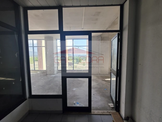 Loja para Venda em Valença, Cristelo Covo e Arão Foto 5