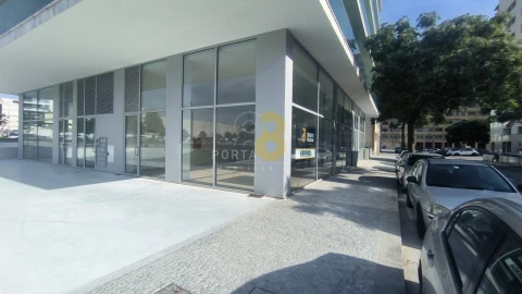 Loja para Arrendamento em Matosinhos e Leça da Palmeira