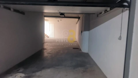 Loja para Arrendamento em Matosinhos e Leça da Palmeira