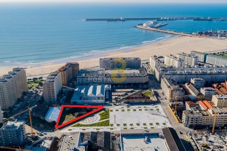 Loja para Arrendamento em Matosinhos e Leça da Palmeira Foto 7