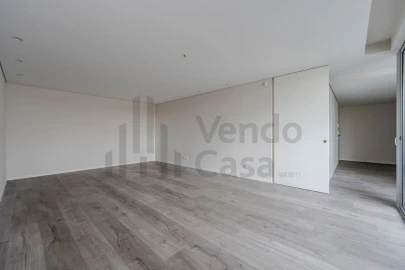 Apartamento T3 para Arrendamento em Braga (Maximinos, Sé e Cividade)