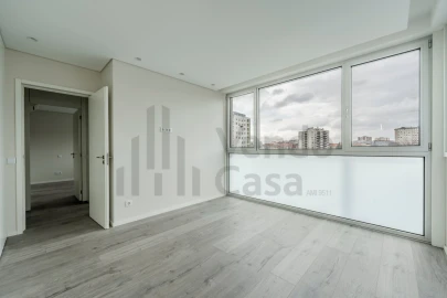 Apartamento T3 para Arrendamento em Braga (Maximinos, Sé e Cividade)