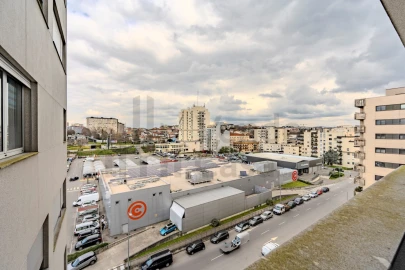 Apartamento T3 para Arrendamento em Braga (Maximinos, Sé e Cividade)